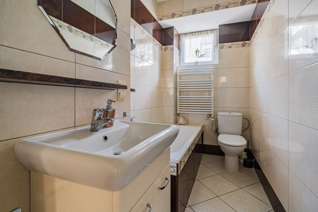 Czteropokojowe mieszkanie z ogródkiem we Wrzeszczu