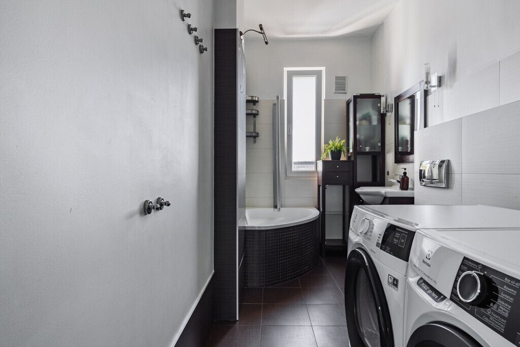 4-pokojowe mieszkanie w Oliwie