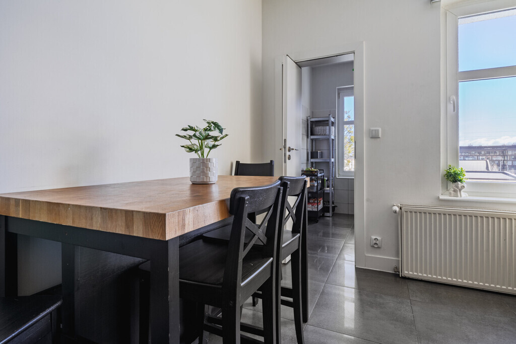 4-pokojowe mieszkanie w Oliwie