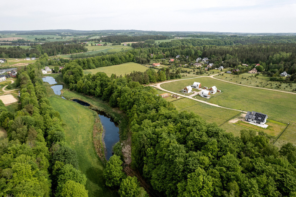 Działki budowlane na Kaszubach - blisko jeziora