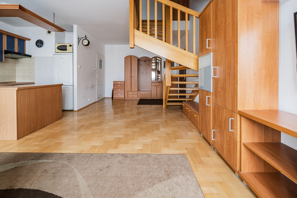 Komfortowe mieszkanie 2 poziomowe w Gdyni Fikakowo