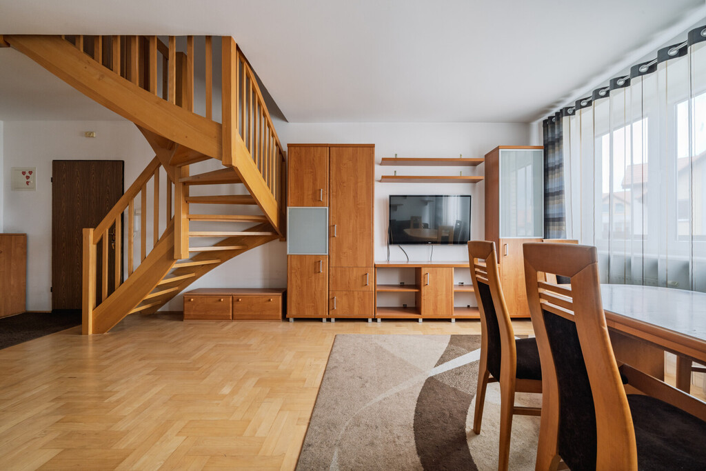 Komfortowe mieszkanie 2 poziomowe w Gdyni Fikakowo