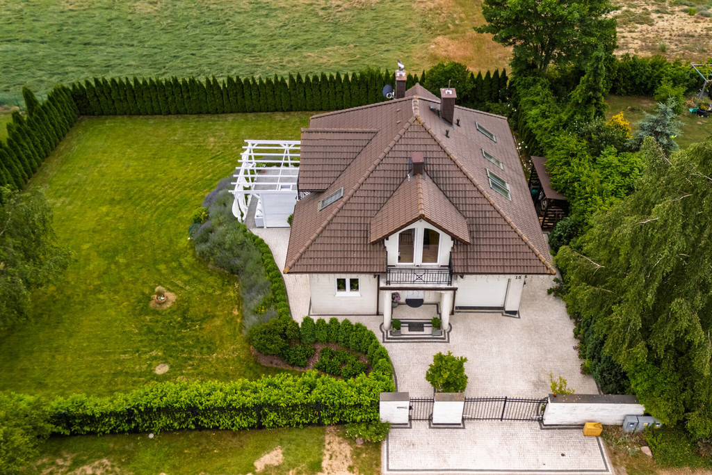 Rodzinny piękny wolnostojący dom pod Trójmiastem