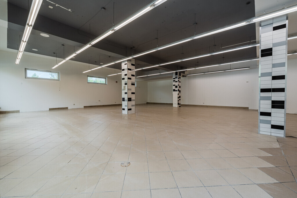 Atrakcyjna nieruchomość komercyjna – Straszyn