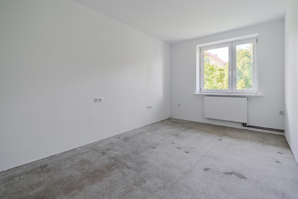 Skrajny szereg z ogrodem w Osowie