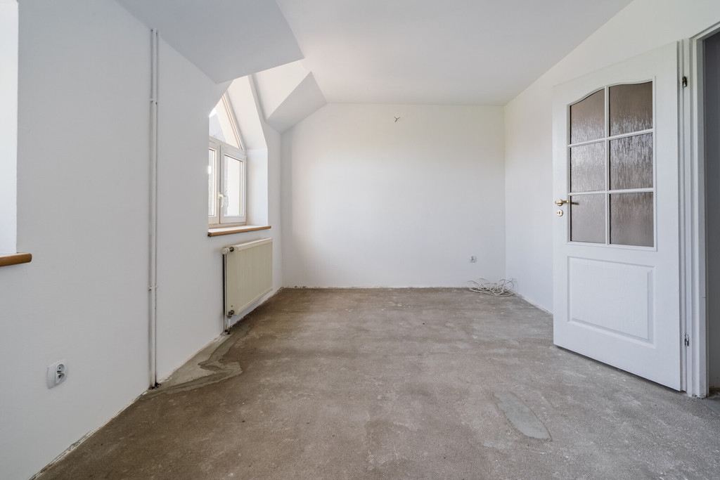 Skrajny szereg z ogrodem w Osowie