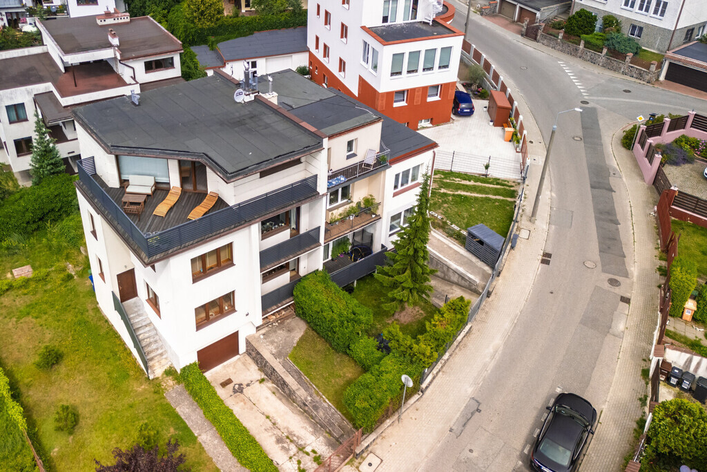 2-poziomowe | garaż, ogródek | blisko morza Gdynia