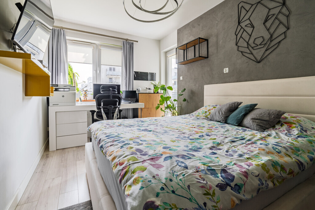 Ustawne 3 pokoje, ogród 140m2, warsztat, komórka