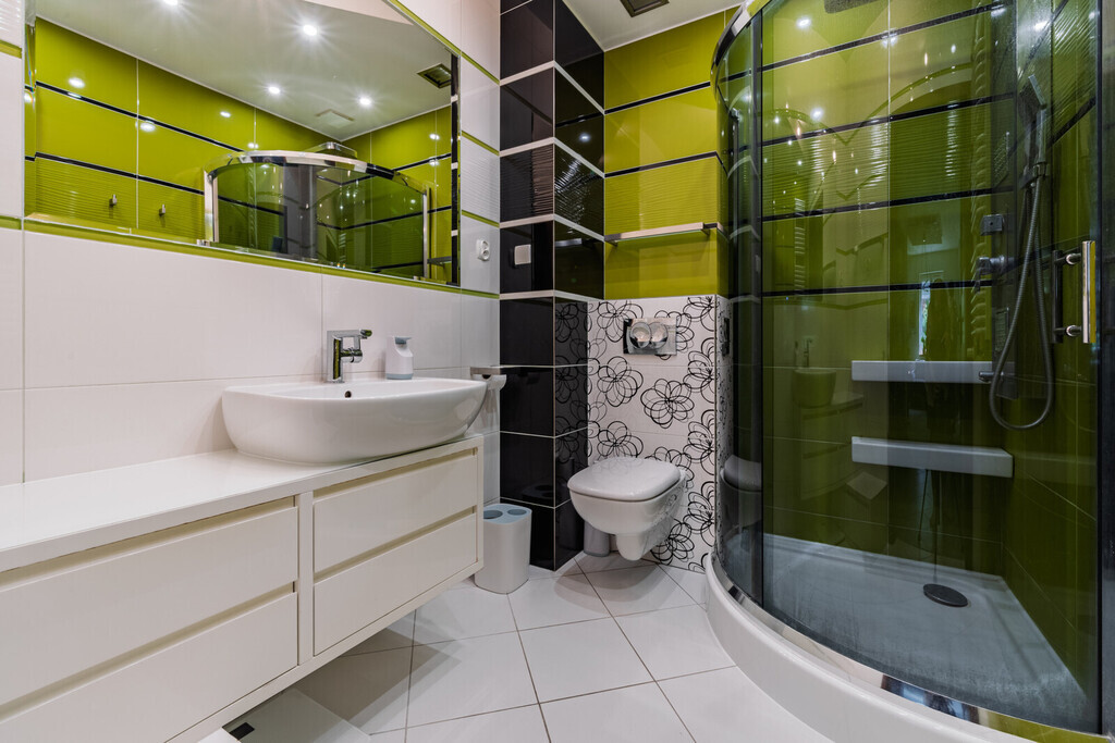 Ustawne 3 pokoje, ogród 140m2, warsztat, komórka