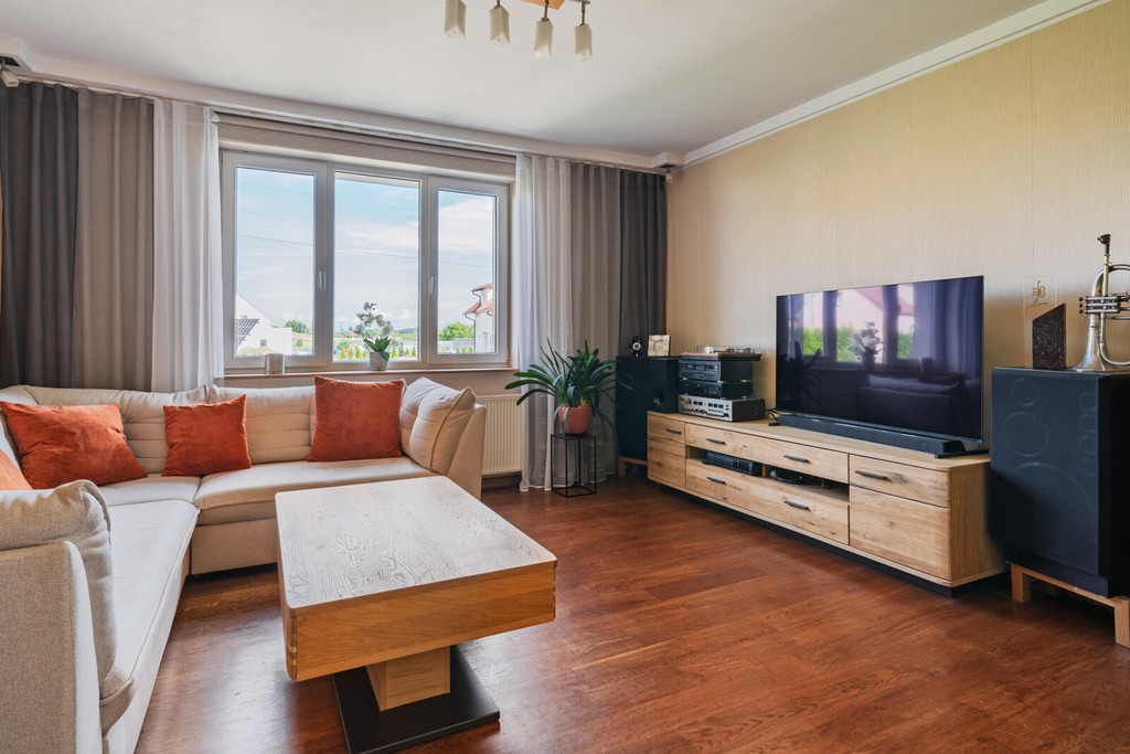 Dom z ogrodem i garażem | Borkowo k. Żukowa