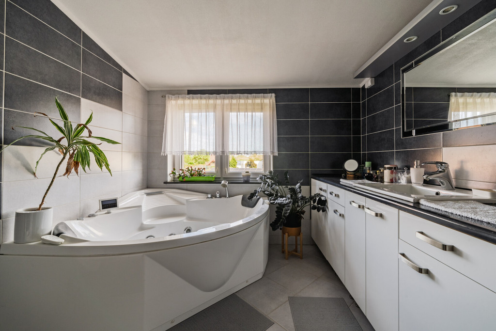 Dom z ogrodem i garażem | Borkowo k. Żukowa