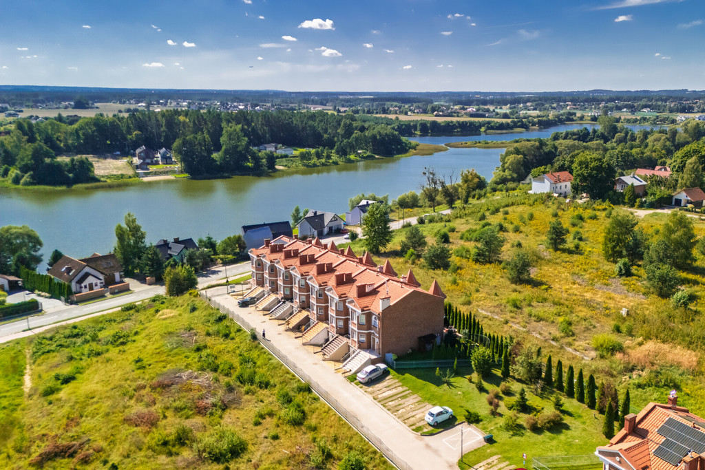 Dom z widokiem na jezioro | Osiedle Angielskie