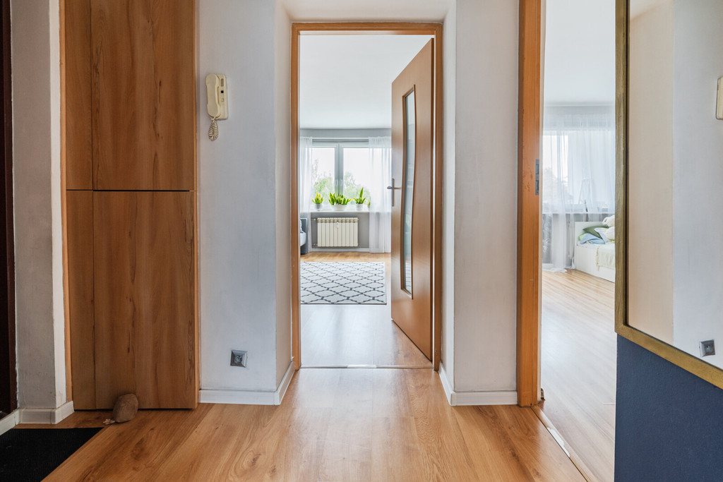 Brzeźno | 2 pokoje, balkon, piwnica | lokalizacja!