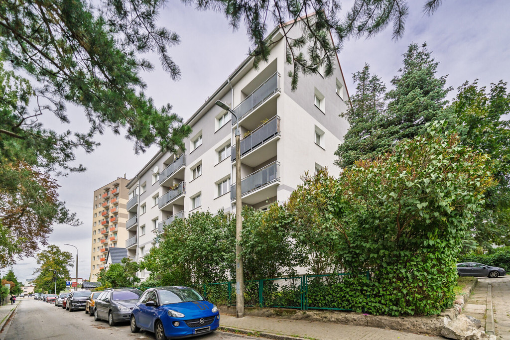 Brzeźno | 2 pokoje, balkon, piwnica | lokalizacja!