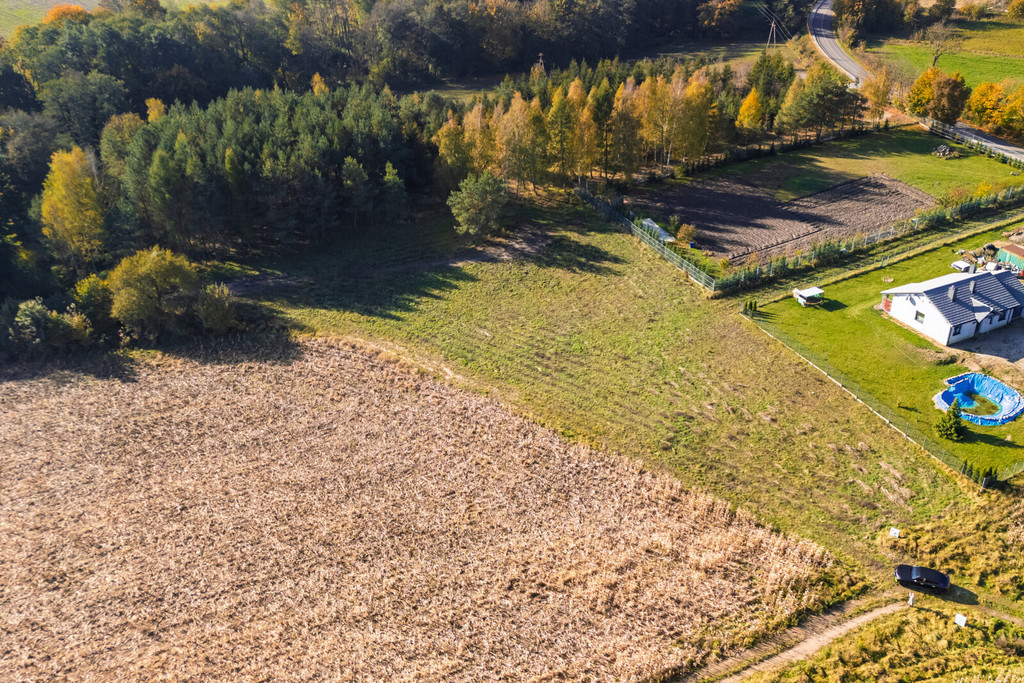 Działka budowlana 1434m2 przy lesie | Trąbki Małe