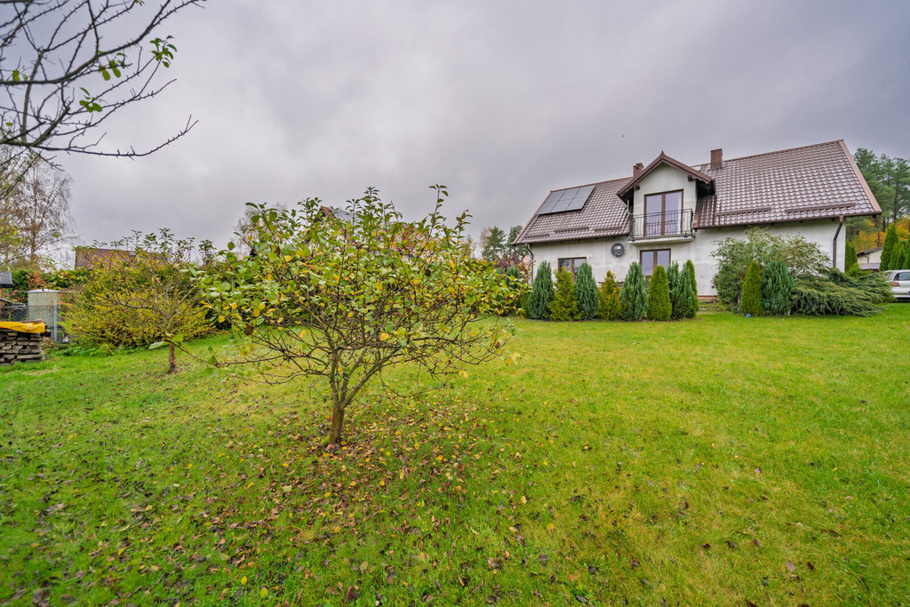 Kameralny wolnostojący dom w Borowinie - 6 pokoi!