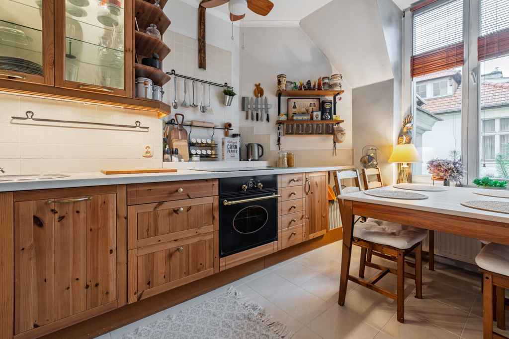 106 m² klimatu w kamienicy | Sopot | 100 m od Molo