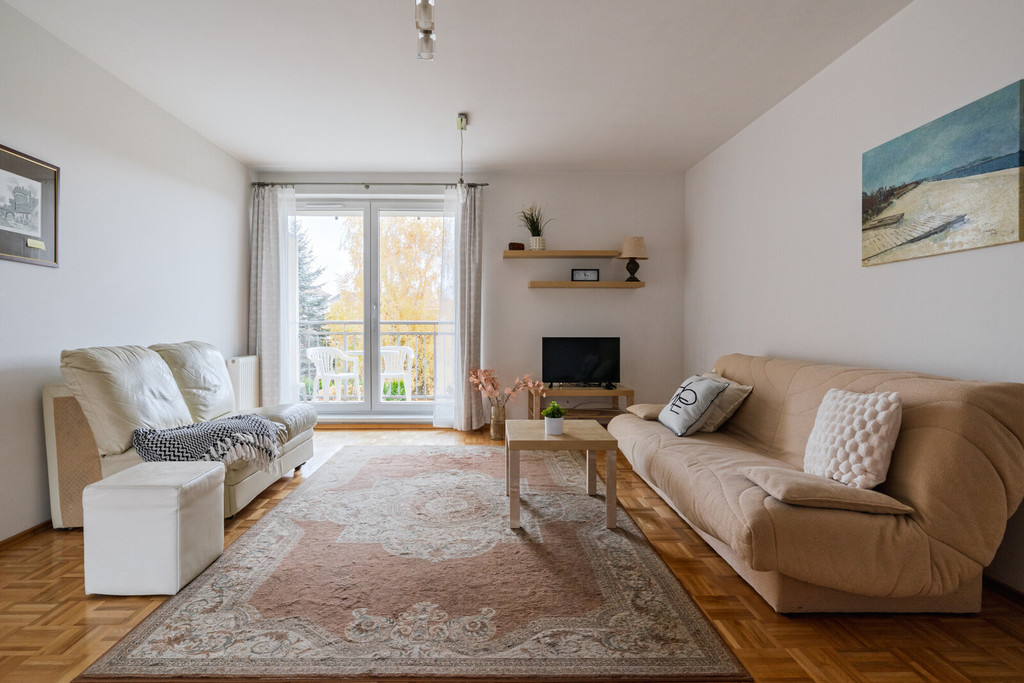 Przestronne 3 pokoje - 4 Pory Roku - ŁOSTOWICE