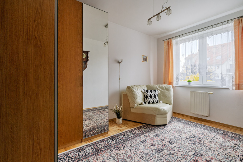 Przestronne 3 pokoje - 4 Pory Roku - ŁOSTOWICE