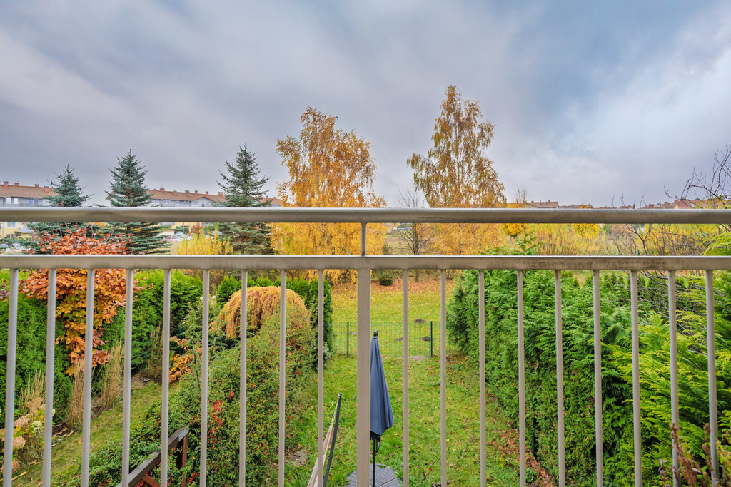 Przestronne 3 pokoje - 4 Pory Roku - ŁOSTOWICE