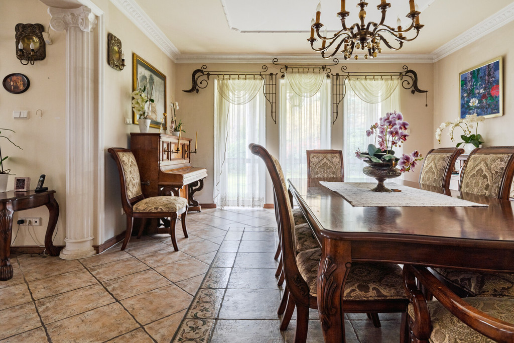 Posiadłość obok jeziora | Dom 533 m2 | Czymanowo