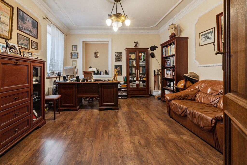 Posiadłość obok jeziora | Dom 533 m2 | Czymanowo