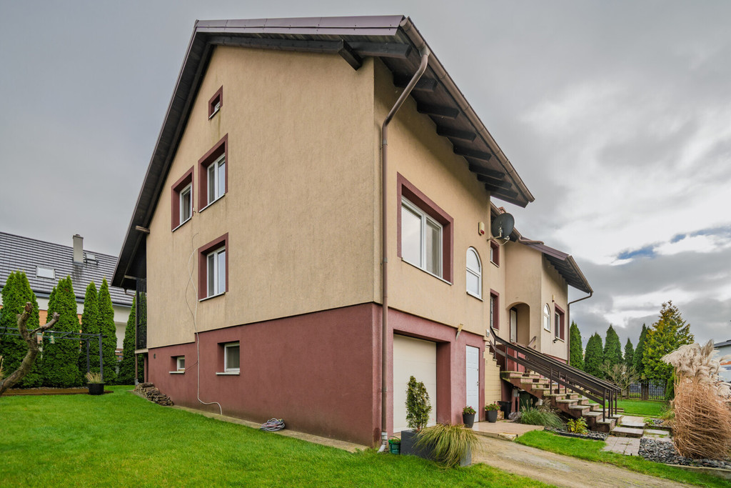 Bliźniak 5 pokoi - po remoncie | Pierwoszyno