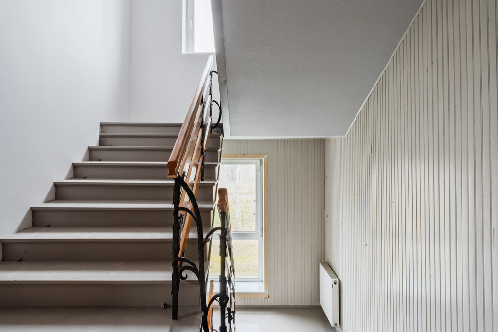 Dom na wynajem – 13 pokoi, Banino