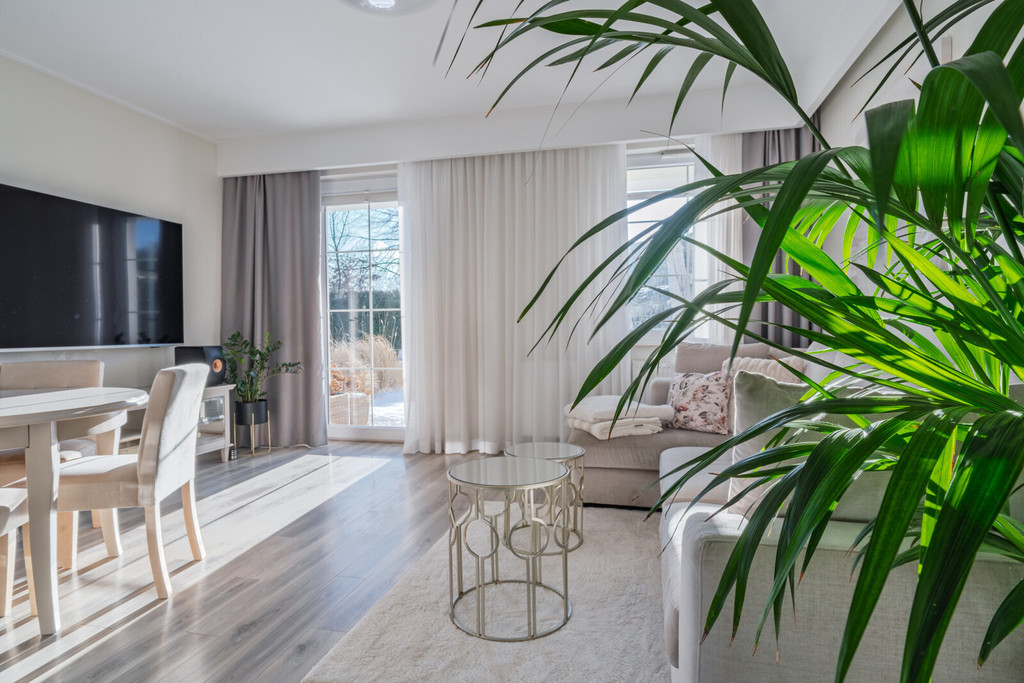 Apartament z ogrodem i basenem | Ogrody Tesoro