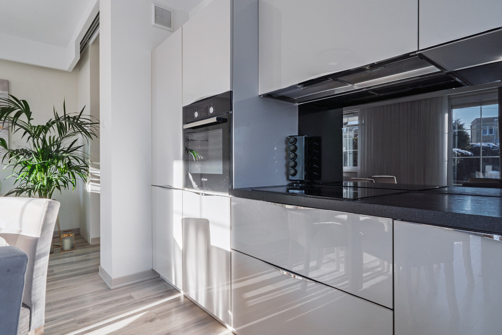 Apartament z ogrodem i basenem | Ogrody Tesoro