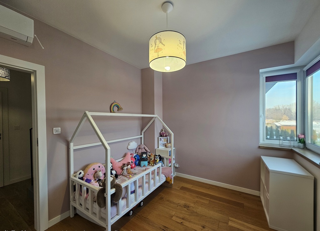 Super! Osiedle Zamknięte łomianki – 120 M2.