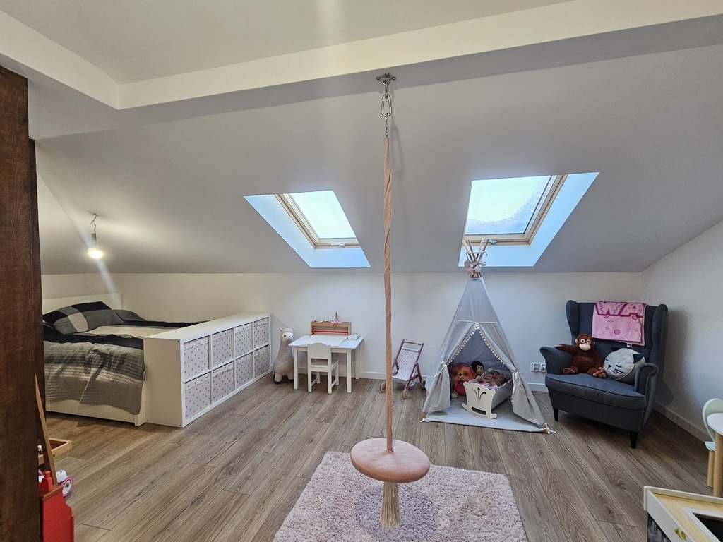 Super! Osiedle Zamknięte łomianki – 120 M2.