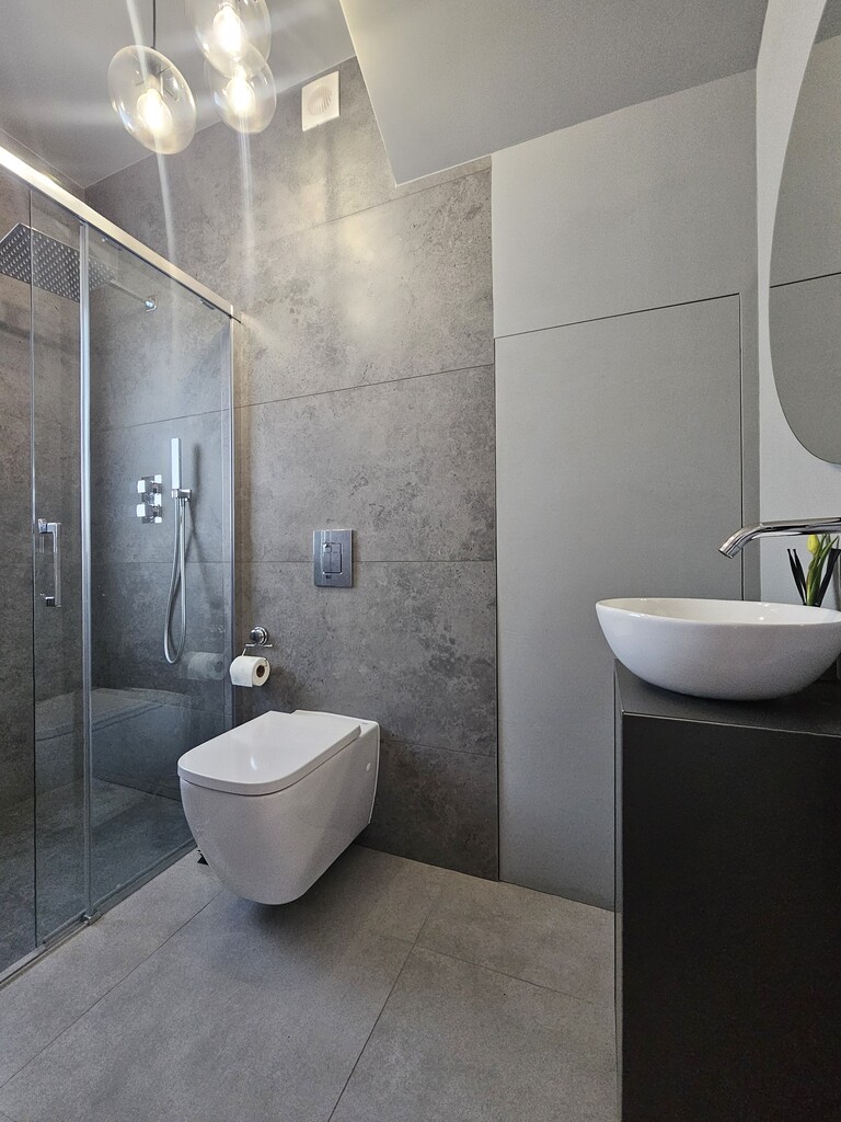 Super! Osiedle Zamknięte łomianki – 120 M2.