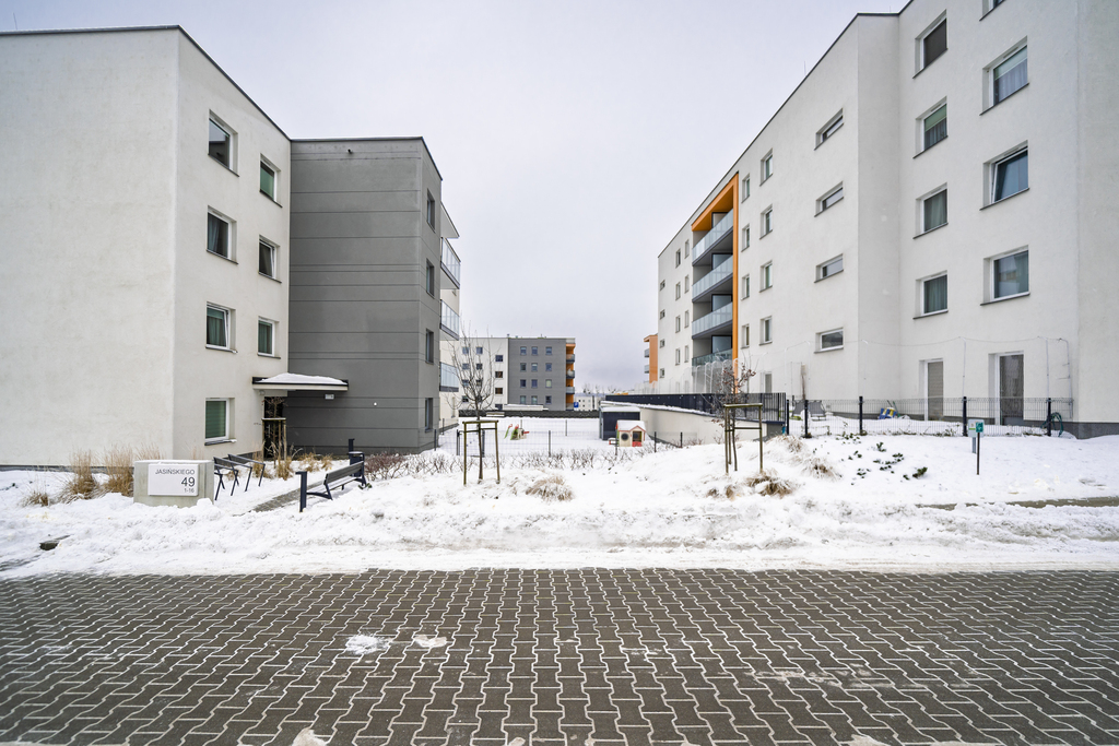 Jasne 3 pokoje w wysokim standardzie | Jasień