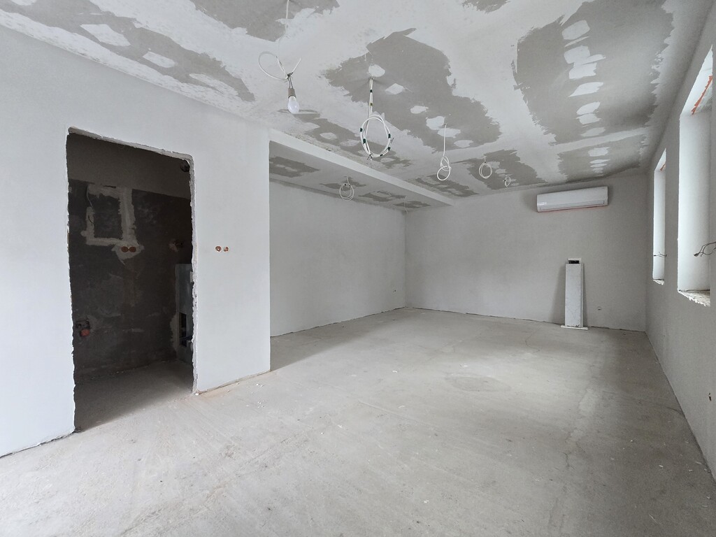 Lokal usługowy 40 m2 – Bolesławiec