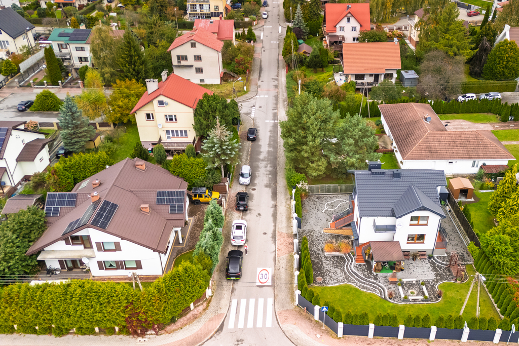 Dom wolnostojący w Straszynie | Do remontu