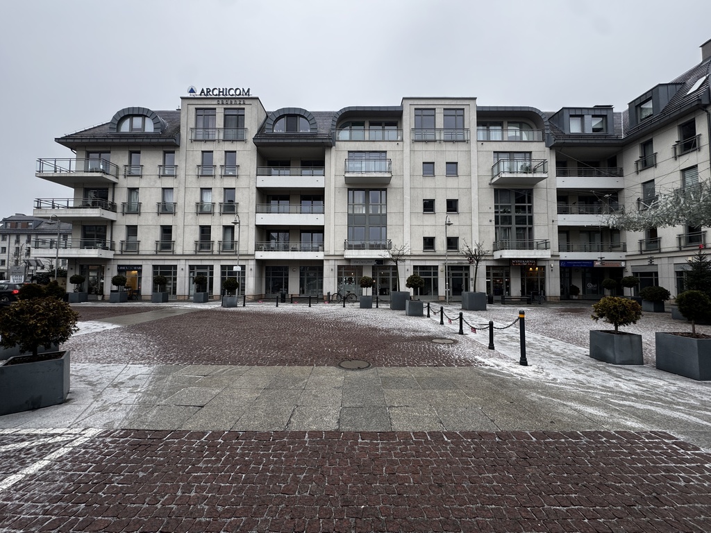 Oaza Spokoju w Sercu Miasta: Ogrody Hallera