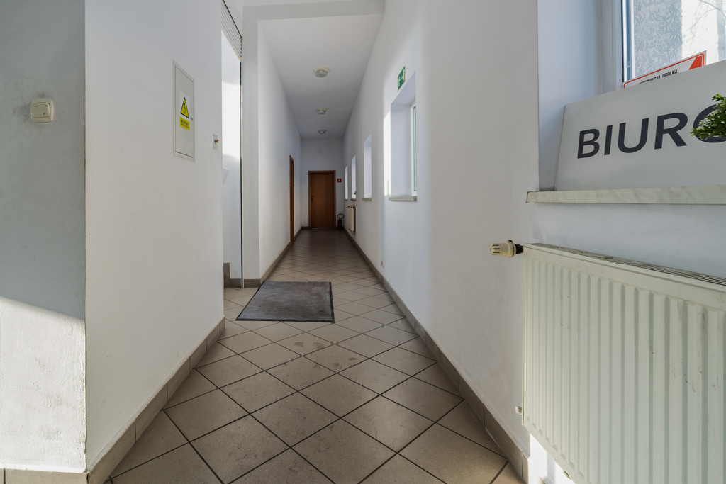 Obiekt biurowo-magazynowy | Gdynia