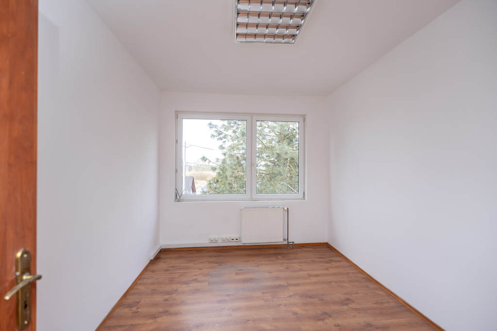 Obiekt na sprzedaż Daleszewo 449 m2 | Arka Nieruchomości