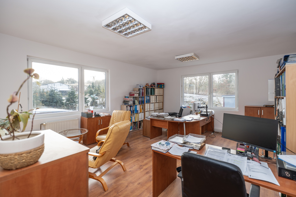 Obiekt na sprzedaż Daleszewo 449 m2 | Arka Nieruchomości