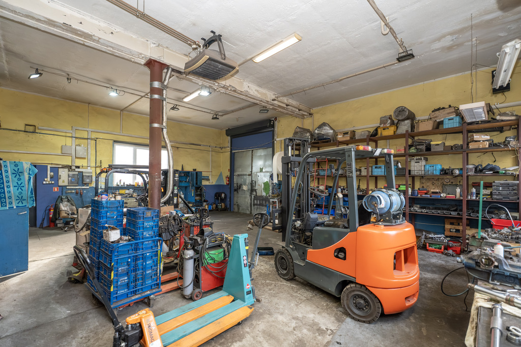 Obiekt na sprzedaż Daleszewo 449 m2 | Arka Nieruchomości