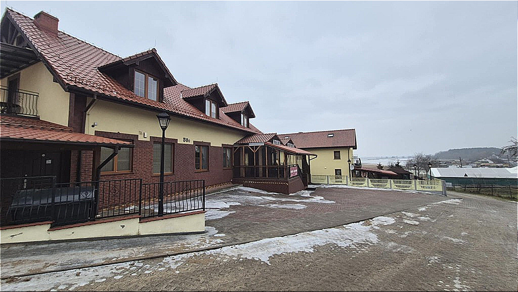 Obiekt na sprzedaż Krajnik Dolny 314 m2 | Arka Nieruchomości