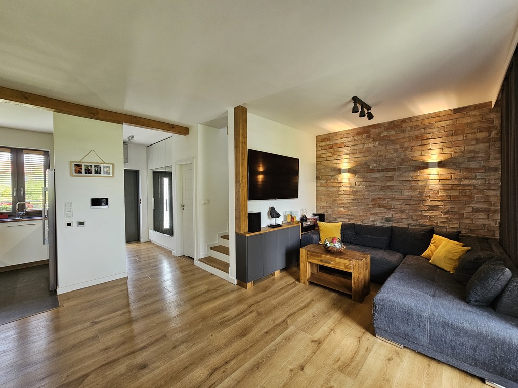 łomianki, Al. Chopina/ 130m2/pompa Ciepła