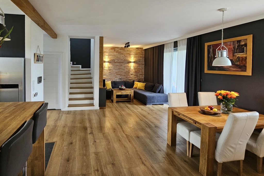 łomianki, Al. Chopina/ 130m2/pompa Ciepła