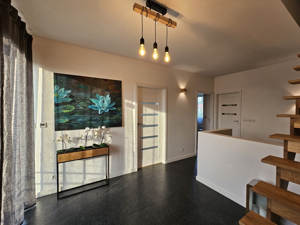 łomianki, Al. Chopina/ 130m2/pompa Ciepła