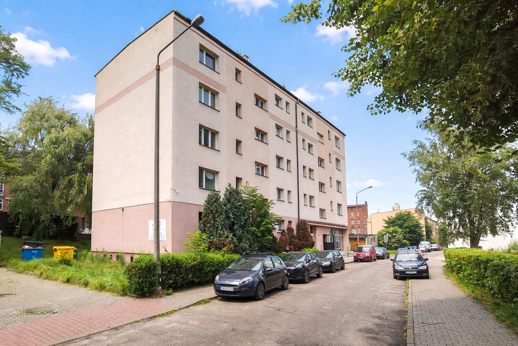 Słoneczna kawalerka przy DTŚ.