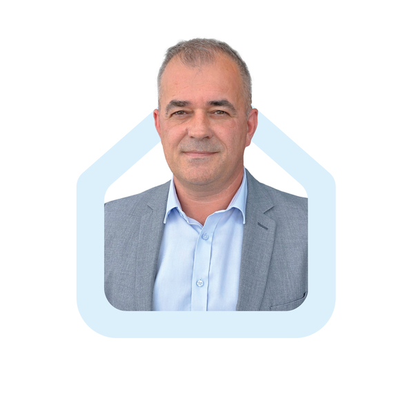 Artur Brzyski - Ekspert nieruchomości