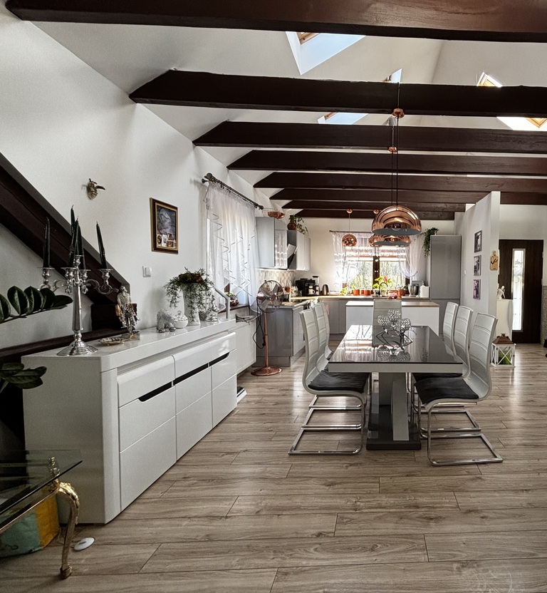 Dom na sprzedaż Trzeszczyn 175 m2 | Arka Nieruchomości