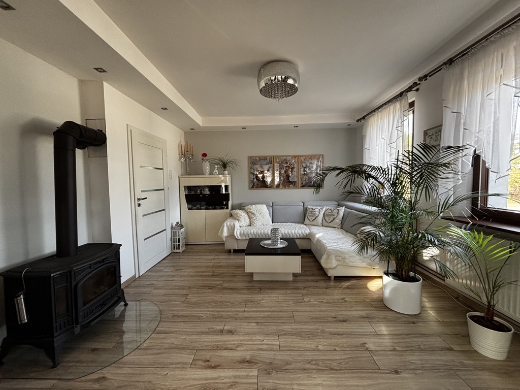 Dom na sprzedaż Trzeszczyn 175 m2 | Arka Nieruchomości