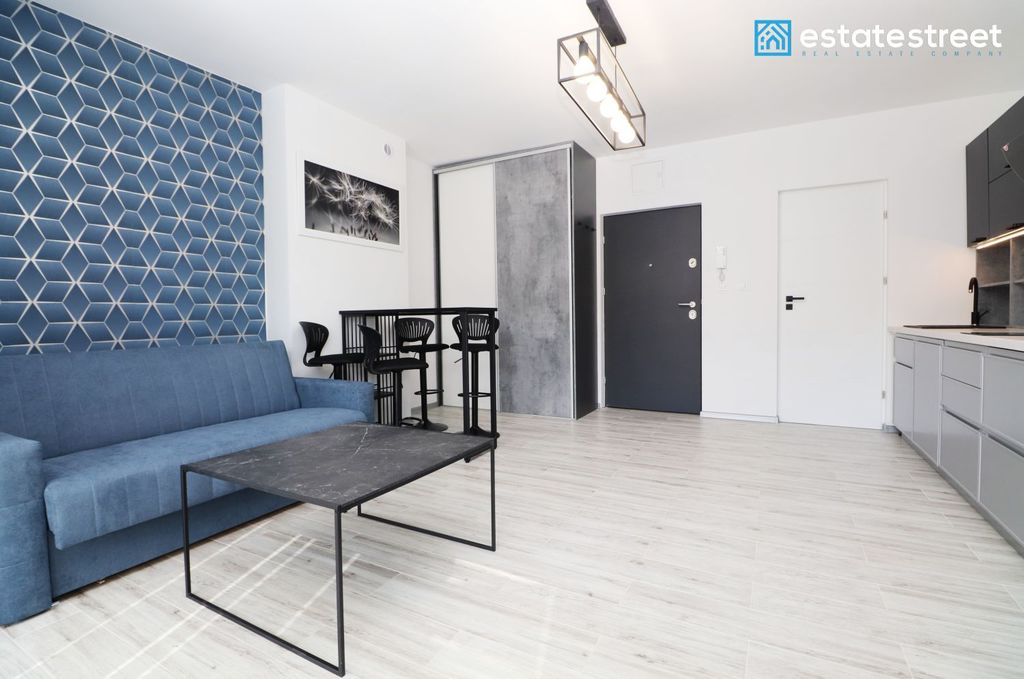 Do wynajęcia kawalerka z dużym 20 m2 tarasem!